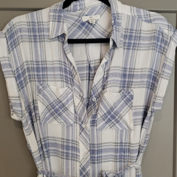 Button up dress - Picture 2 of 3